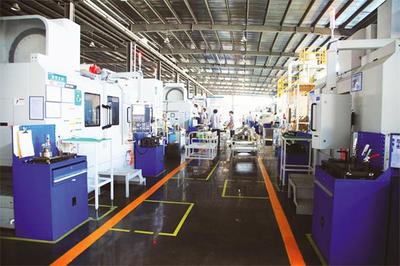 文登區(qū)委書記吳宏飛 確保項(xiàng)目引進(jìn)數(shù)量與質(zhì)量雙提高